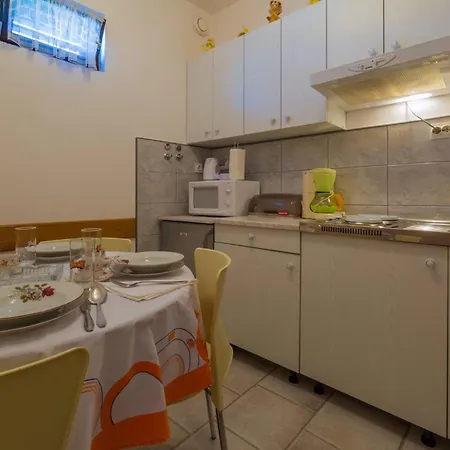 Apartment In 39208 *