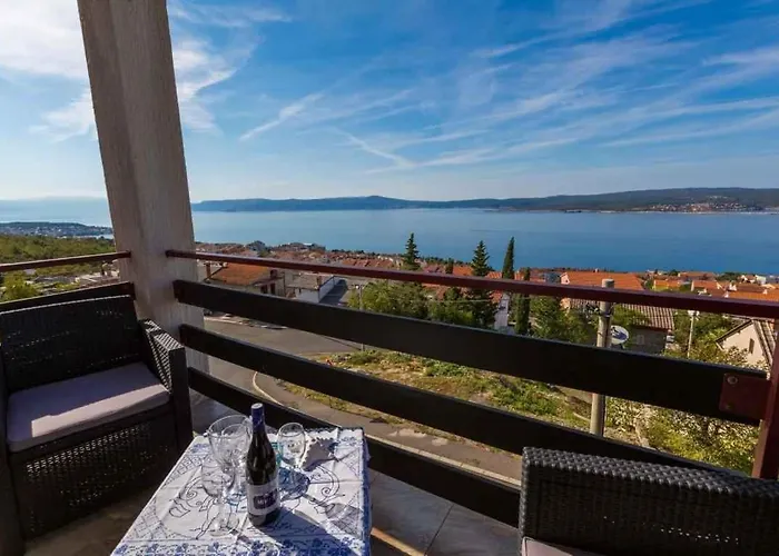 In 39208 公寓 茨里克韦尼察